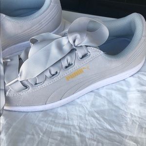 Puma sneakers